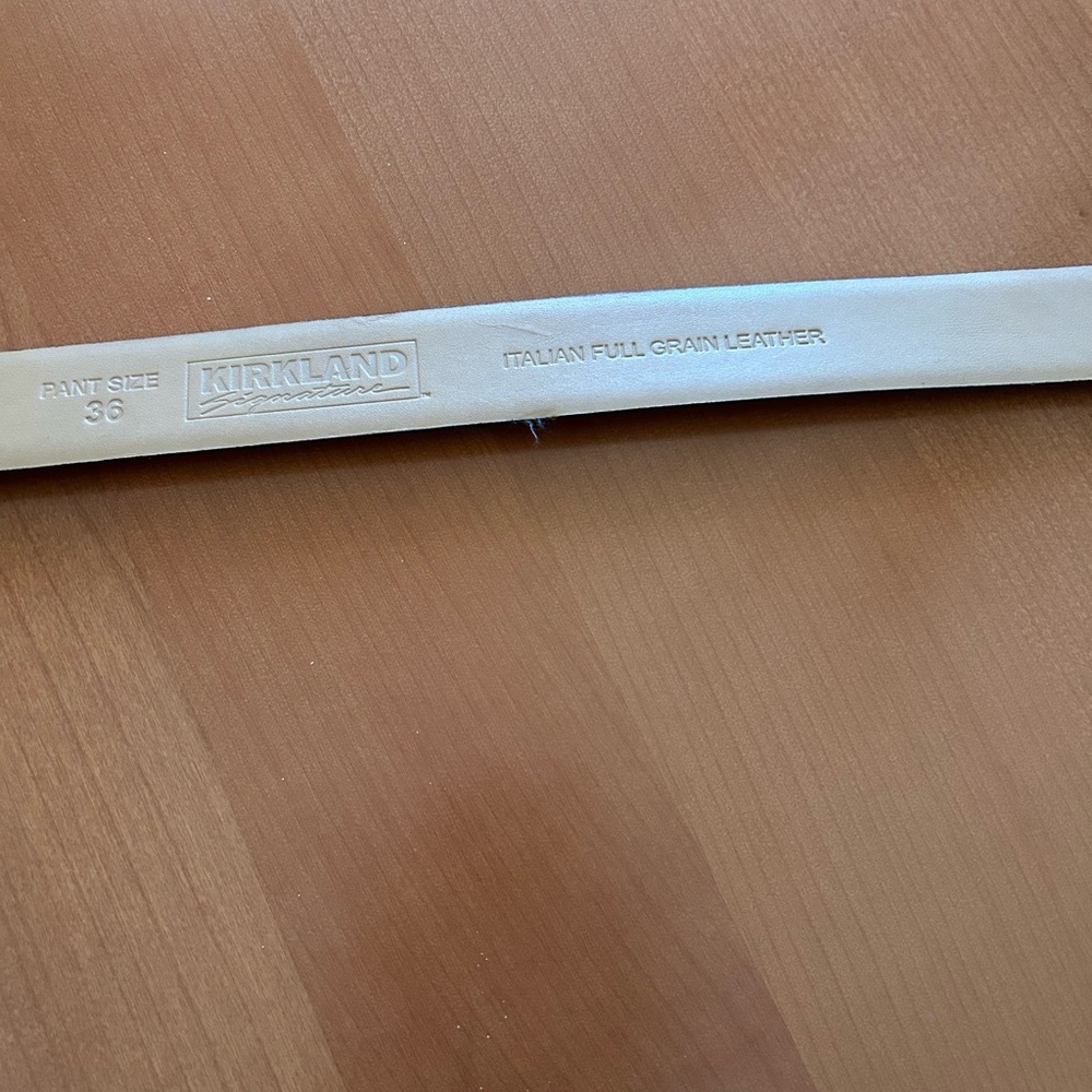 Black Kirkland Men’s 38” Belt - Picture 5 of 6